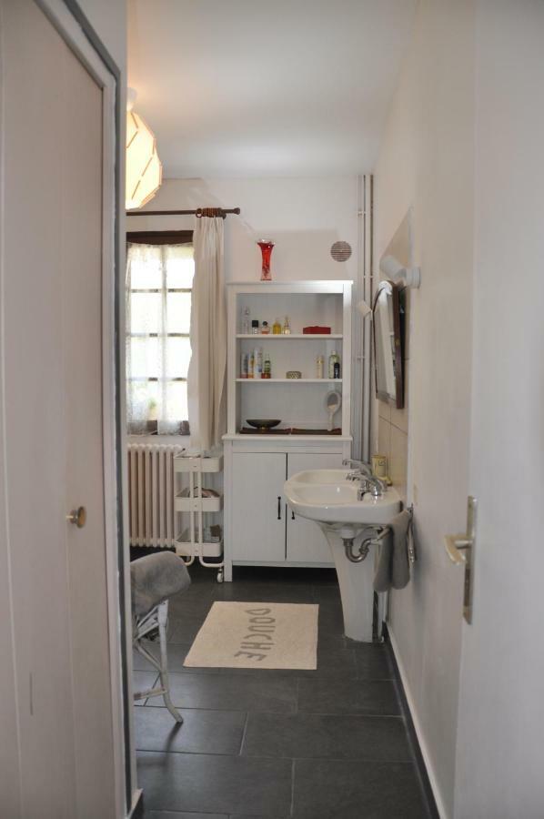 Chez Cyril Et VI Lägenhet Saint-Règle Exteriör bild